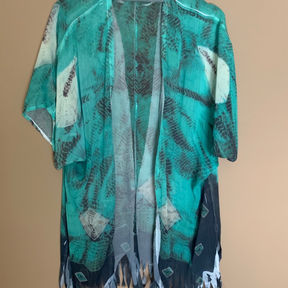 Mushbaby cover up. One size. Aqua and gray. Sheer